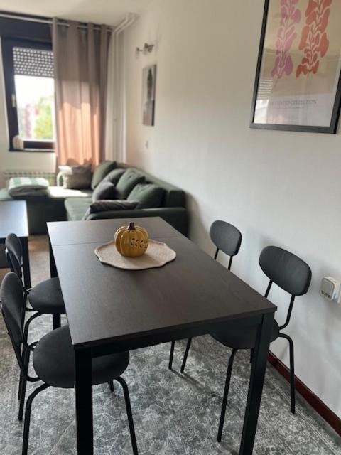 Rita Apartment-Free Parking&Wifi Zagreb Buitenkant foto